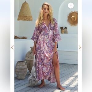 FREE PEOPLE Mirage Maxi in Tea Combo Bell Sleeve Paisley Maxi Boho Feminine Sz.6